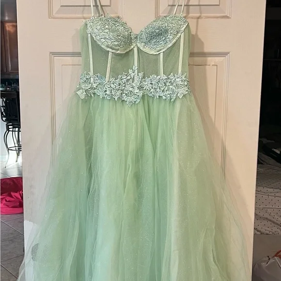 Hebeos | Dresses | Alineprincess Applique Spaghetti Straps Sleeveless Floorlength Dresse Sz | Poshmark Hebeos | Dresses | Alineprincess Applique Spaghetti Straps Sleeveless Floorlength Dresse Sz | Poshmark